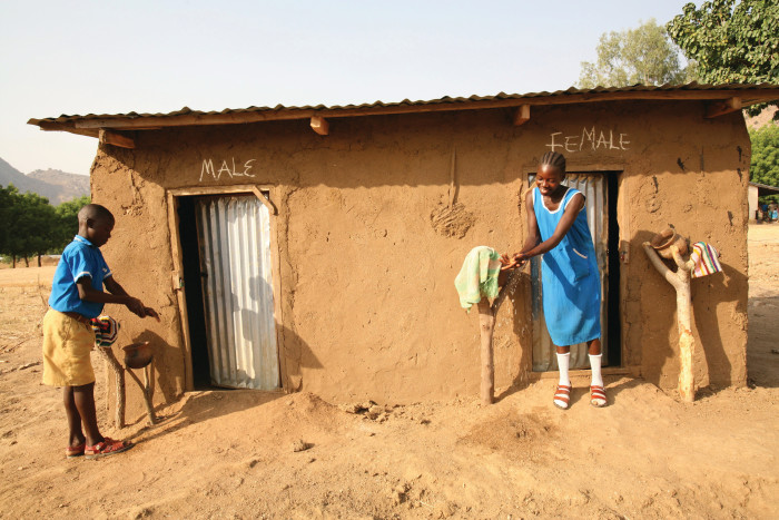 Tyvärr är tillgången till toalett ett privilegium som mer än 2,3 miljarder människor i världen saknar. Foto: WaterAid/Suzanne Porter